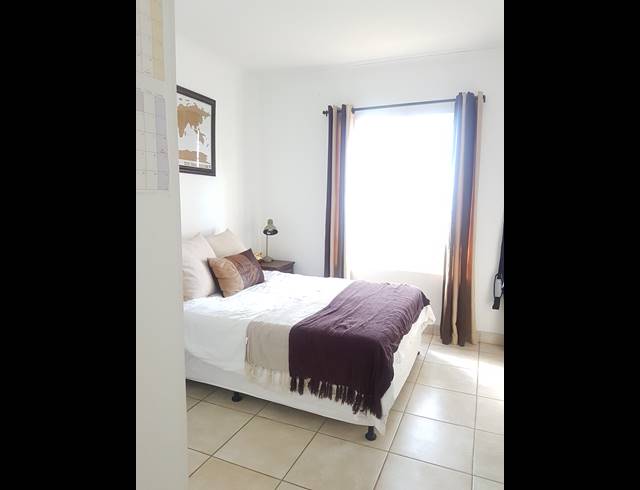 2 BEDROOM APARTMENT TO LET IN WATERFALL